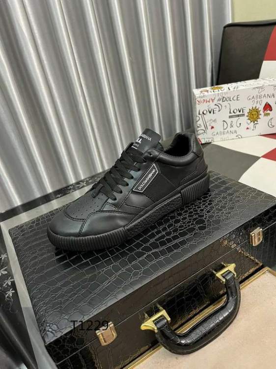 Picture of Dolce Gabbana Shoes _SKUDGsz38-46h11624283